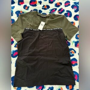NWT Michael Kors Men's Two-Tone Olive and Black Tee, size S